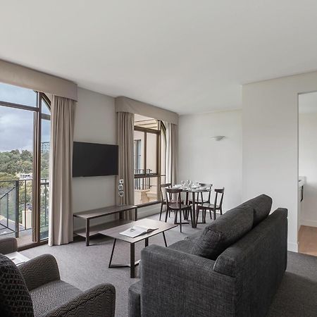 Апарт готель Mantra On Jolimont Мельбурн Екстер'єр фото